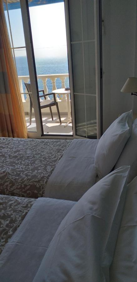 Marisini Sea View Aparthotel Batsíon Exterior foto
