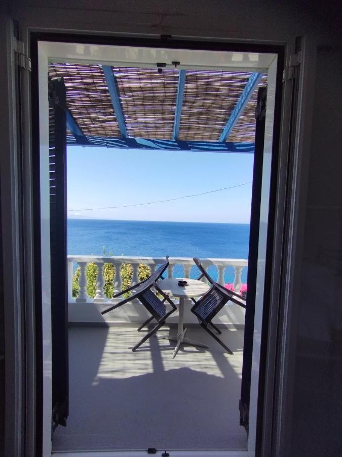 Marisini Sea View Aparthotel Batsíon Exterior foto